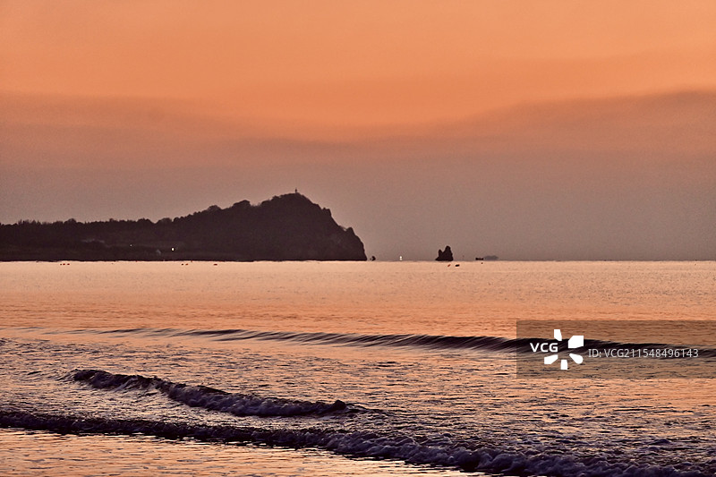 日出前的石老人图片素材