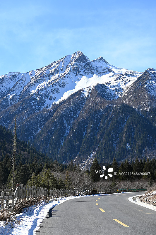 达古冰川雪山图片素材