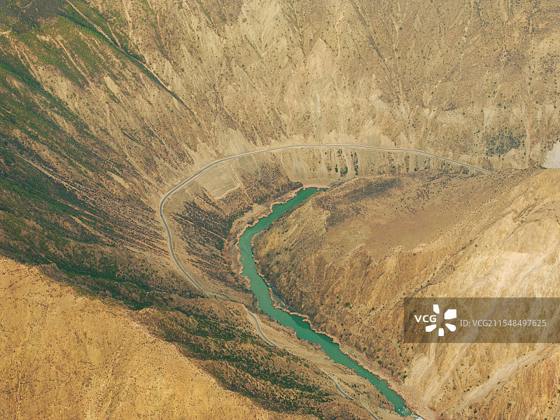 金沙江大拐弯--云南迪庆藏族自治州梅里雪山国家公园图片素材