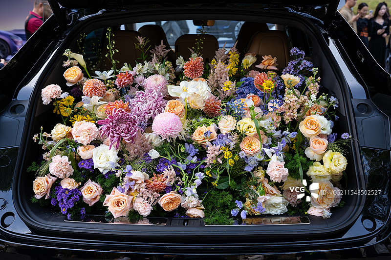 后备箱鲜花图片素材