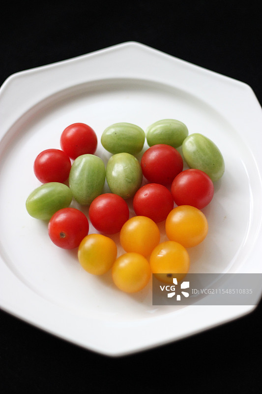 三色小番茄图片素材