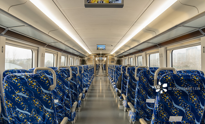 空荡的车厢内部图片素材