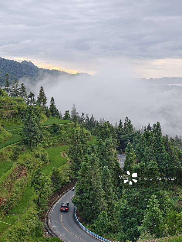 贵州 堂安梯田盘山公路图片素材