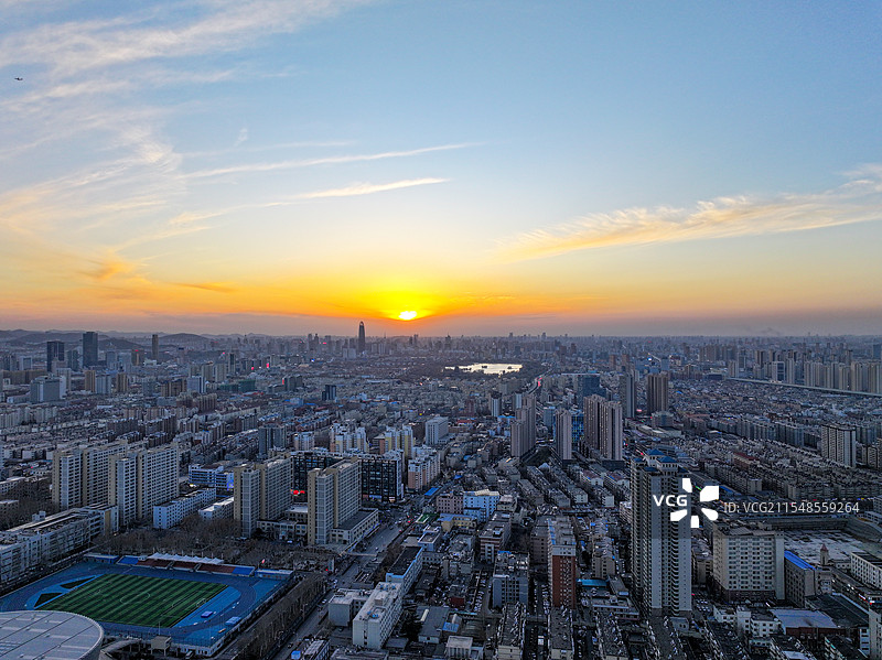 航拍济南城市日落风光图片素材