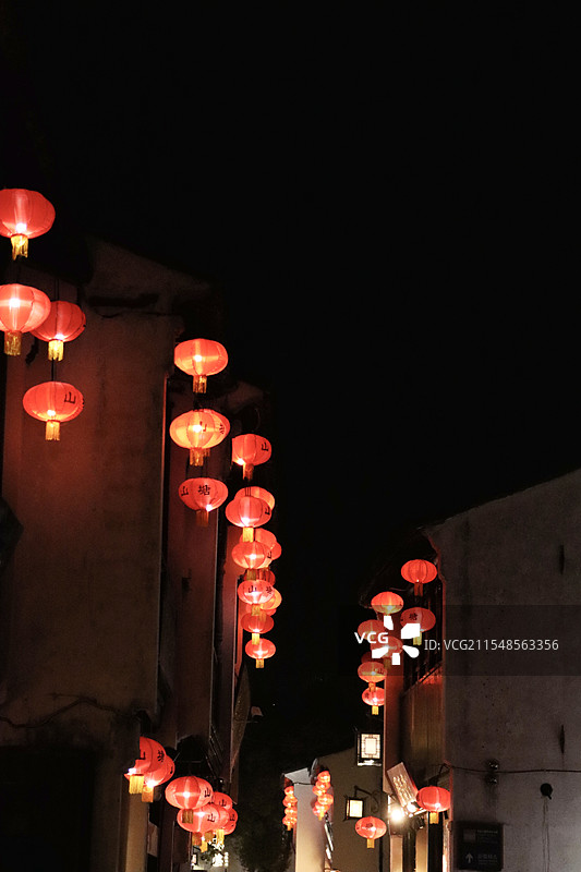 苏州七里山塘景区夜景 红灯笼图片素材