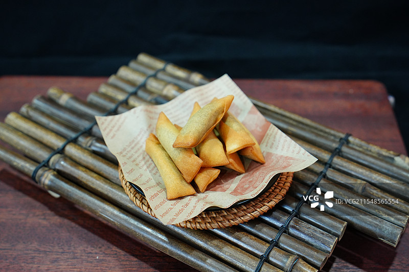 豆沙春卷图片素材