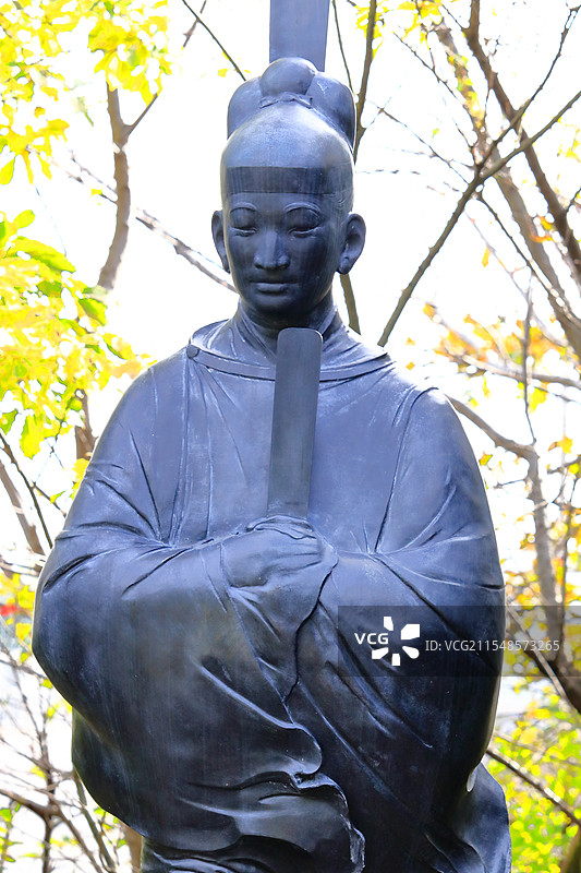 哲学堂公园中的圣德太子雕像图片素材