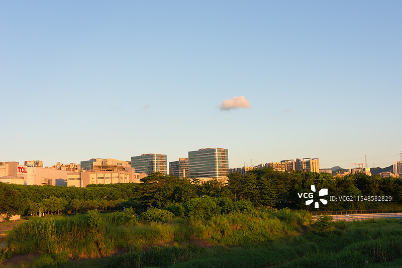 深圳市茅洲河河段城市风景图片素材