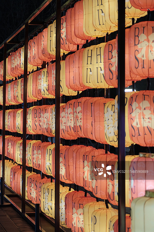 四川成都高新区著名商业街，铁像寺水街，春节氛围浓图片素材