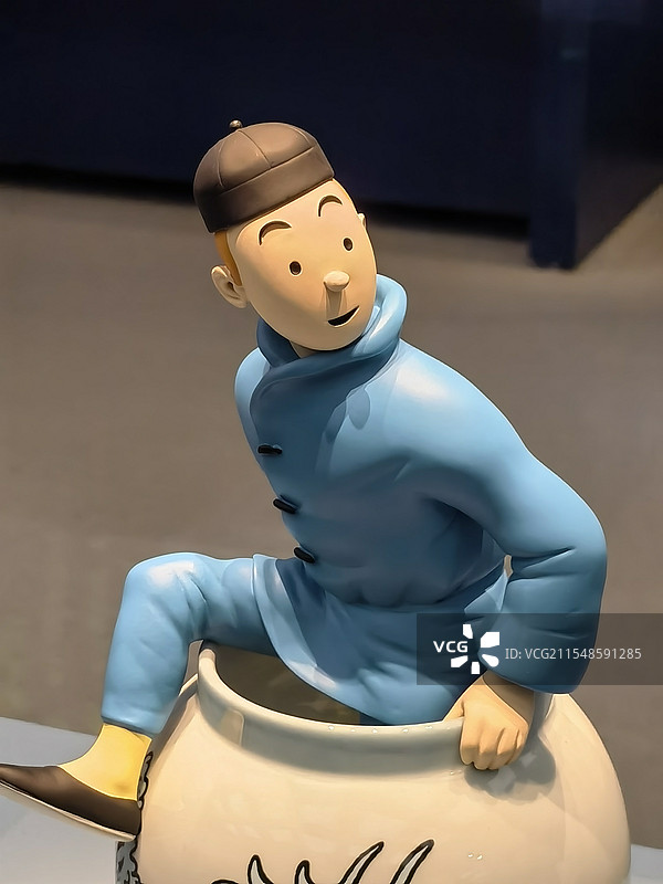 丁丁历险记蓝莲花瓷偶特写镜头，中央礼品文物管理中心藏，比利时赠图片素材