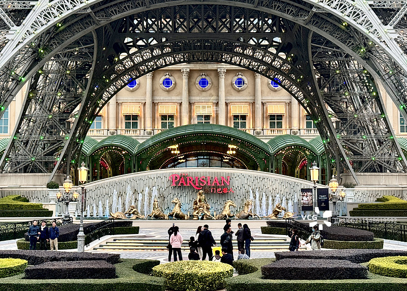 巴黎塔下图片素材