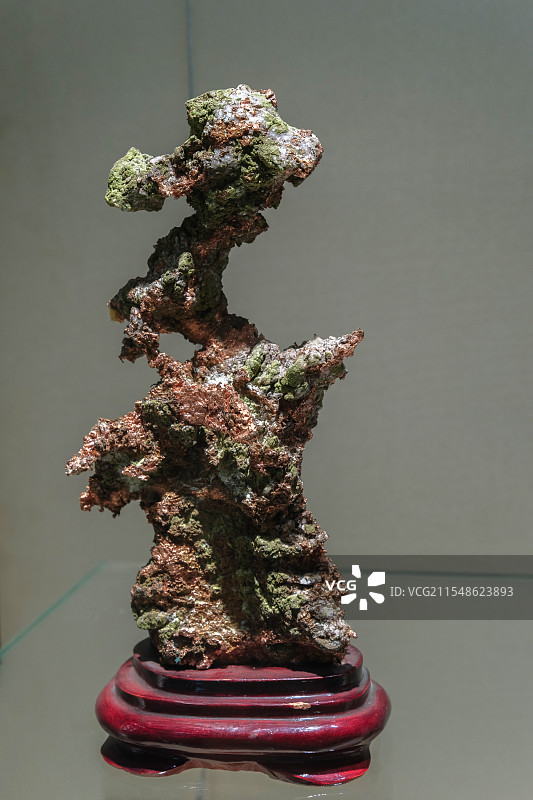 自然铜 新疆维吾尔自治区产 山东地质博物馆图片素材