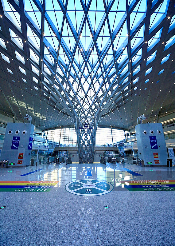北京朝阳火车站大厅图片素材