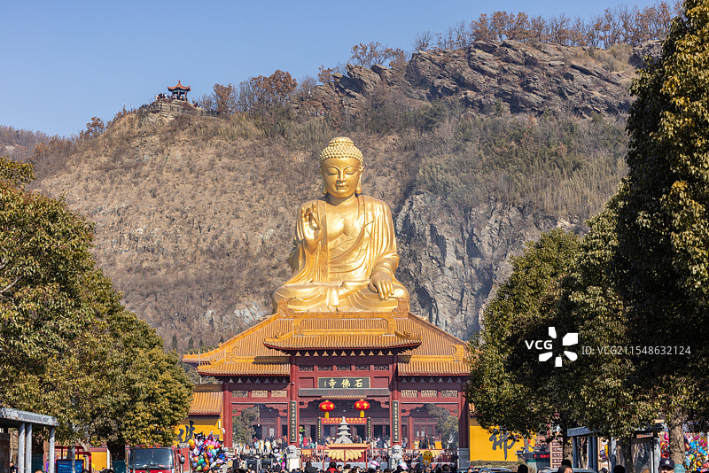 春节期间连云港市灌云县石佛寺景区人山人海图片素材