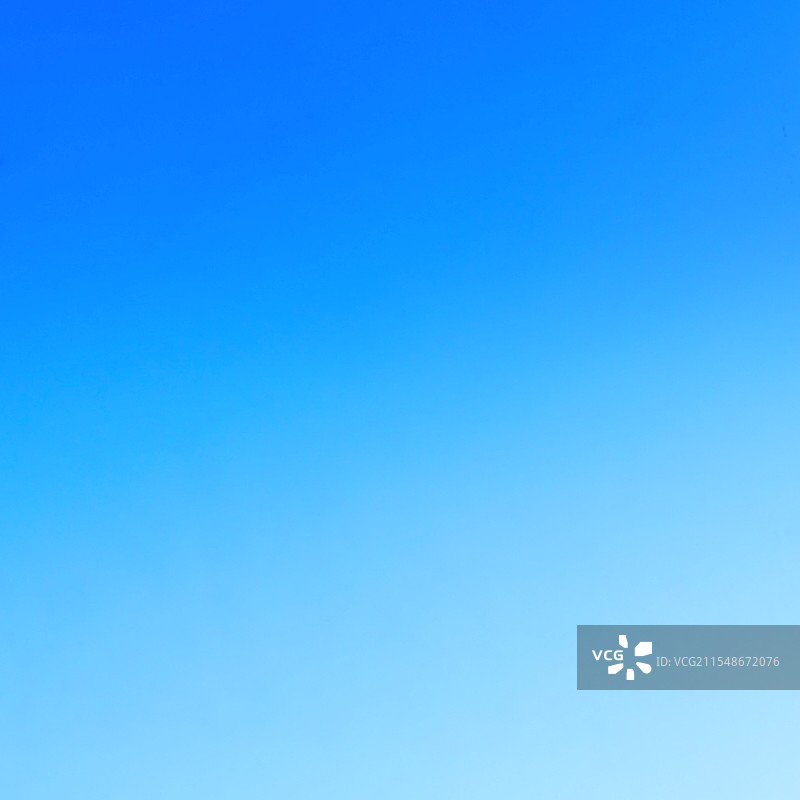 蓝色天空图片素材
