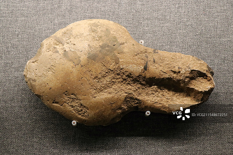 石耜 龙山文化至夏家店下层文化 原丰润县韩家街遗址出土 丰润博物馆图片素材