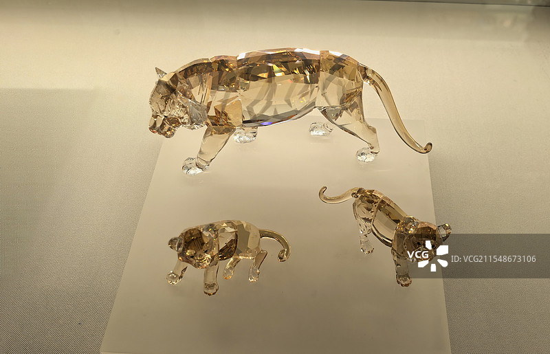 水晶老虎 （摄于上海世博会博物馆，捐赠方：上海世博会奥地利馆）图片素材