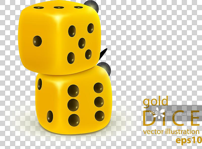 两个真实的金色骰子叠放在浅黄色背景上图片素材