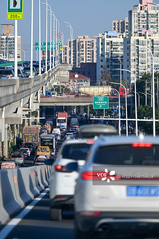 上海高架路闸道图片素材