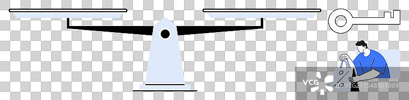 平衡的跷跷板与钥匙和蓝图图片素材