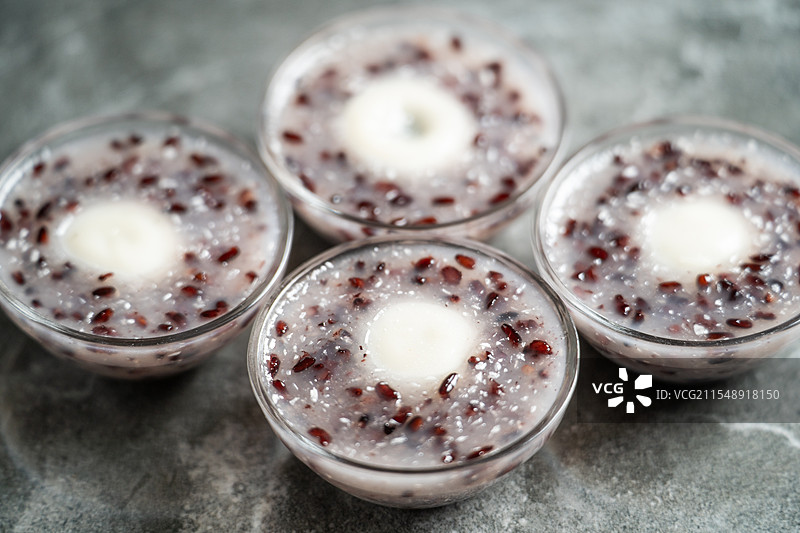 广东特色传统糕点糯米汤圆钵仔糕图片素材