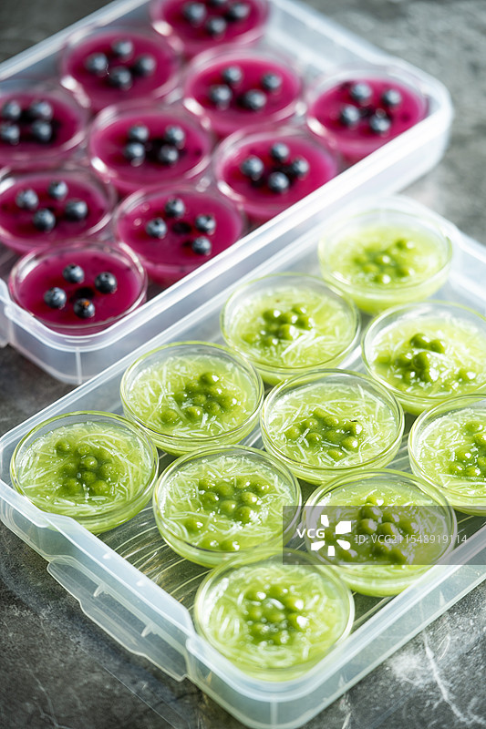 广东特色传统小吃钵仔糕图片素材