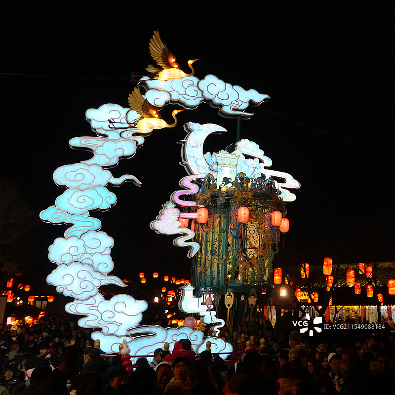 开封清明上河园春节夜景图片素材