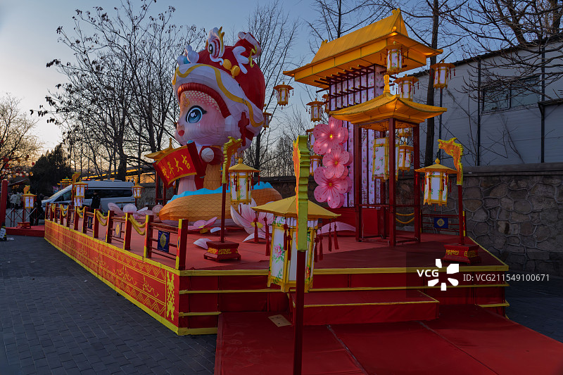 颐和园同庆街春节灯会图片素材