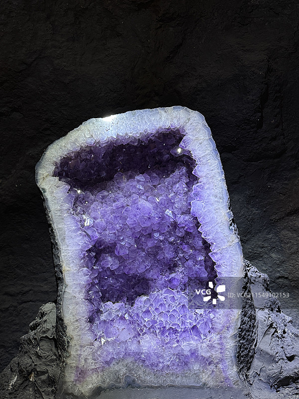 紫水晶图片素材