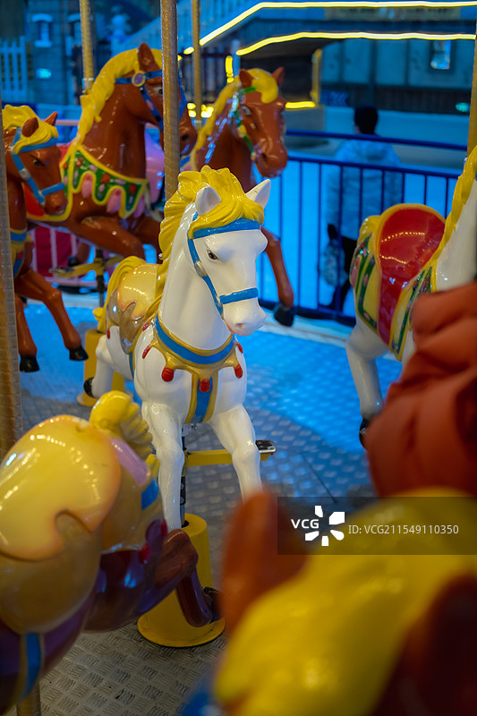 孤独的旋转木马图片素材