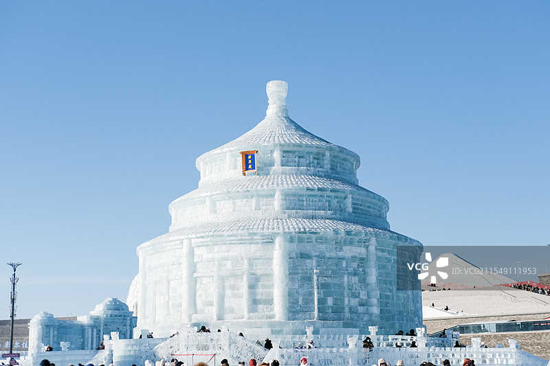 哈尔滨冰雪大世界2024～2025 天坛冰雕图片素材