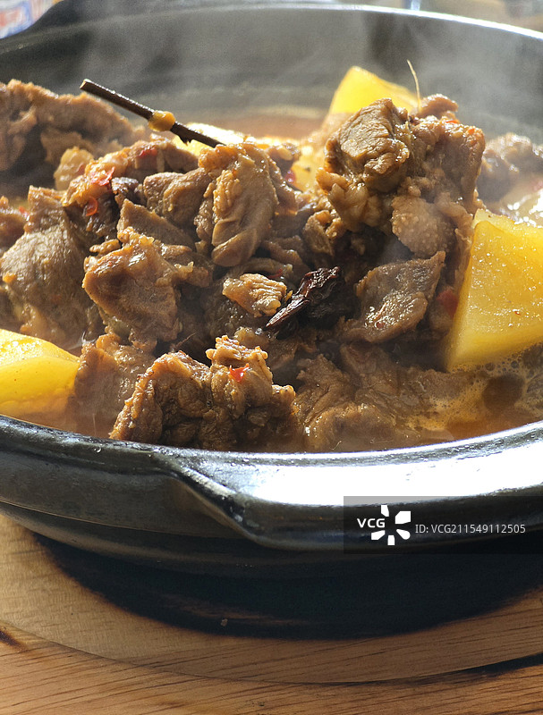 红烧土豆牛肉图片素材