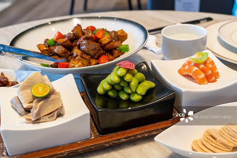 常州｜江南美食，餐桌上的第一口春天图片素材