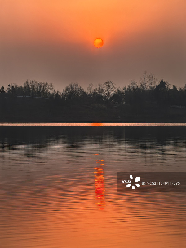 垫江迎风湖图片素材