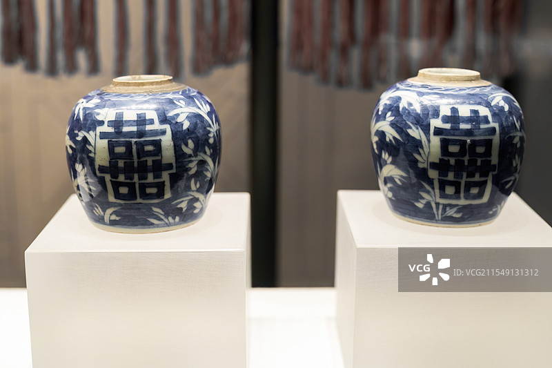 双喜青花瓷器图片素材