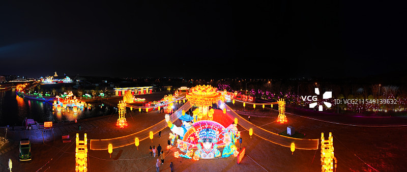 华谊小镇灯展图片素材