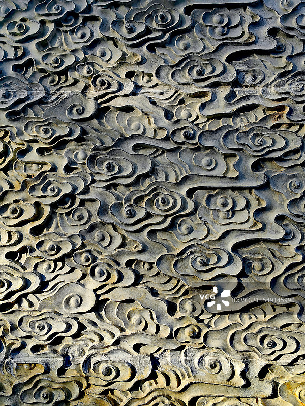 阳光里的云纹石图片素材