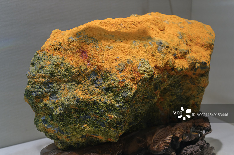 雌黄、雄黄 广西壮族自治区产 山东地质博物馆图片素材