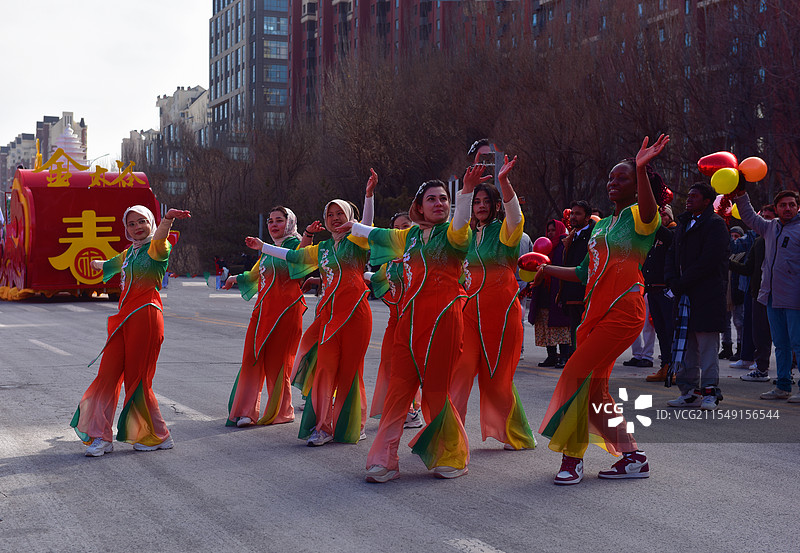 晋中·老外闹新春图片素材