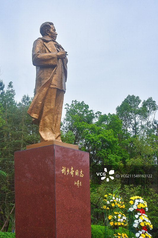 湖南长沙刘少奇同志铜像图片素材