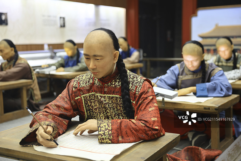中国科举博物馆内人偶假人仿科举殿试场景图片素材