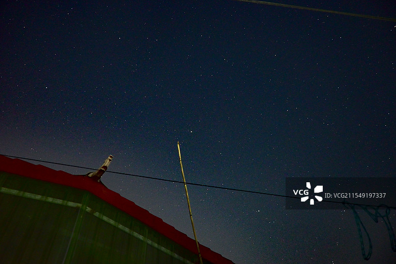 贵州某小镇的星空图片素材