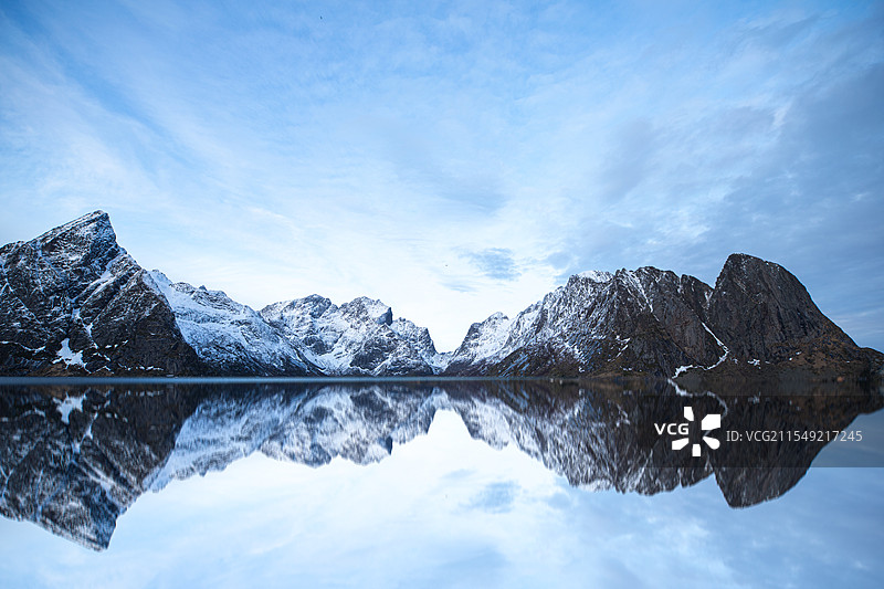 罗浮顿群岛的宁静图片素材