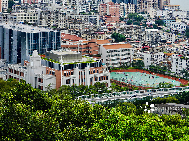 厦门学校屋顶操场图片素材