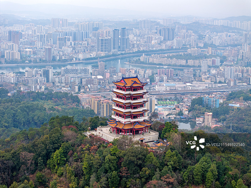 航拍韶关国家森林公园韶阳楼图片素材