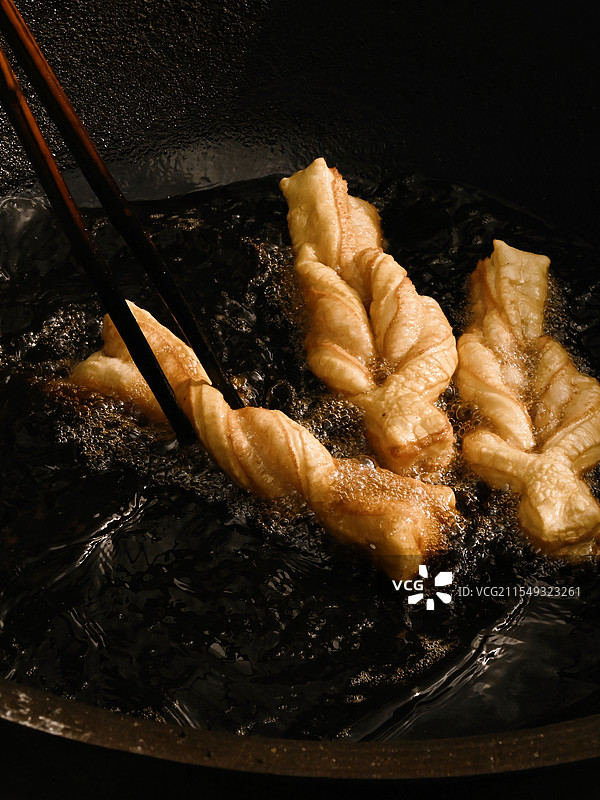 蔚县炸麻花图片素材