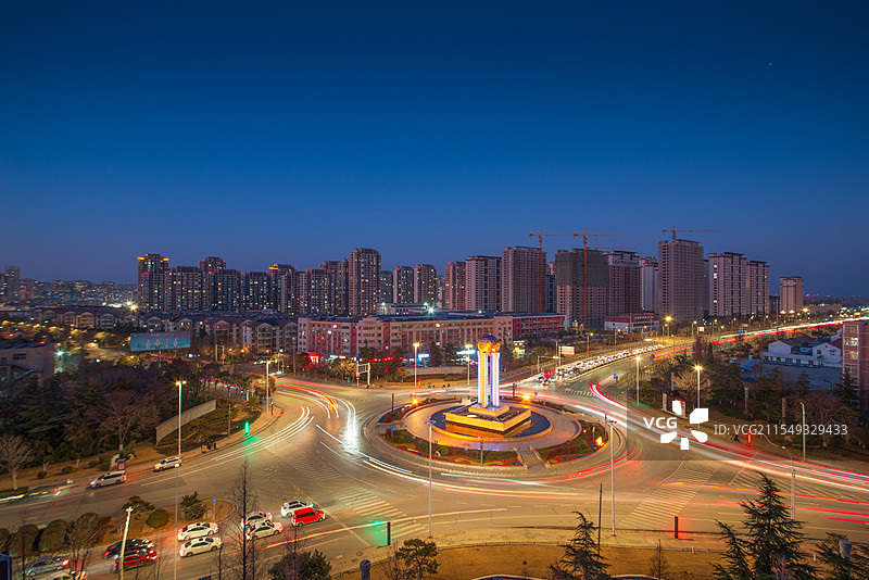 龙飞地雕塑图片素材