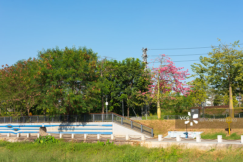 深圳光明区城市户外茅洲河自然风景图片素材