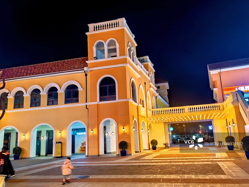 佛罗伦萨小镇夜景图片素材