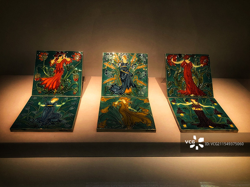 加拿大阿尔伯塔博物馆藏英国工艺美术运动藏品图片素材